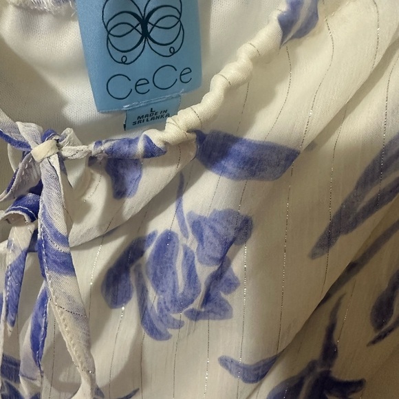 CeCe Blue Floral Blouse - Picture 5 of 8